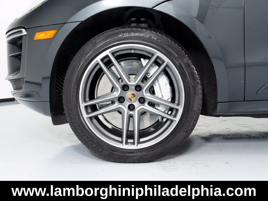 Used 2021 Porsche Macan Turbo AWD/4WD image 12