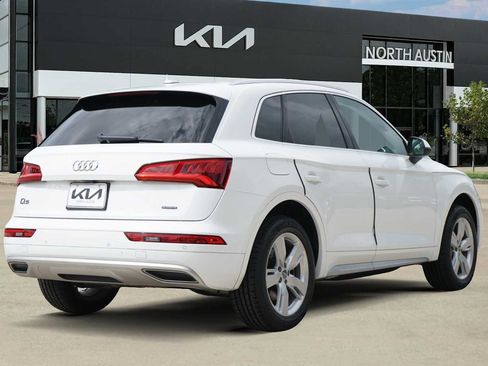 Used 2019 Audi Q5 2.0T Premium Plus w/ Premium Plus Package AWD/4WD image 5