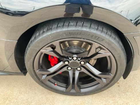 Used 2018 Chevrolet Camaro SS RWD image 26