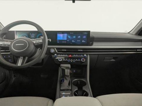 Used 2026 Hyundai Sonata SE FWD image 26