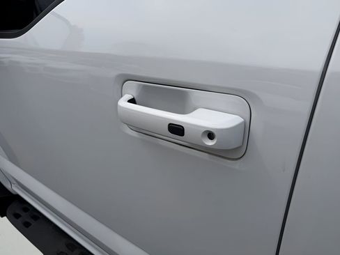 Used 2019 Ford F150 Raptor w/ Equipment Group 802A Luxury image 16