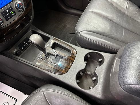 Used 2012 Hyundai Santa Fe Limited image 30