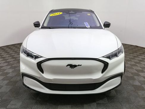 Used 2024 Ford Mustang Mach-E Premium AWD/4WD image 4