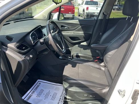 Used 2017 Buick Encore Preferred FWD image 18