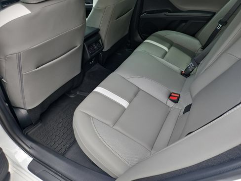 Used 2026 Toyota Camry SE w/ Convenience Package FWD image 33