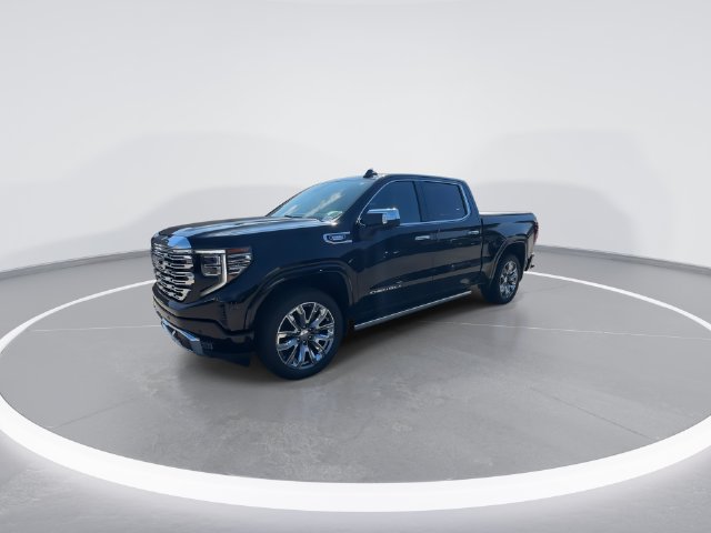 Used 2024 GMC Sierra 1500 Denali AWD/4WD image 3
