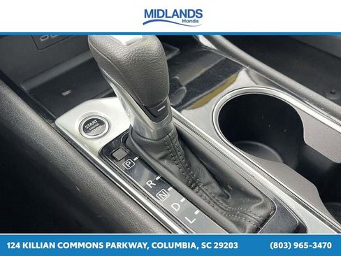 Used 2024 Nissan Altima 2.5 SV FWD image 30