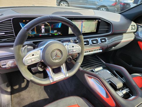 Used 2023 Mercedes-Benz GLE 53 AMG 4MATIC Coupe image 21