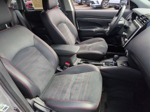 Used 2025 Mitsubishi Outlander Sport SE AWD/4WD image 30