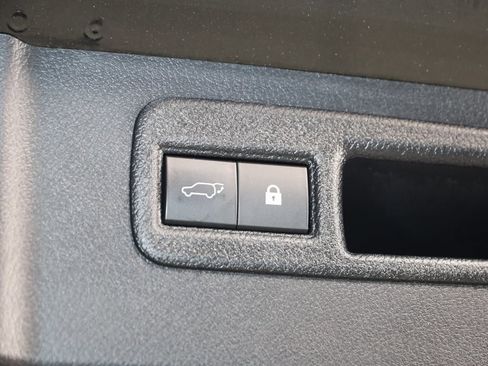 Used 2018 Lexus NX 300h AWD image 46