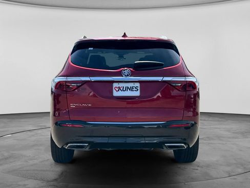 Used 2024 Buick Enclave Premium AWD/4WD image 9