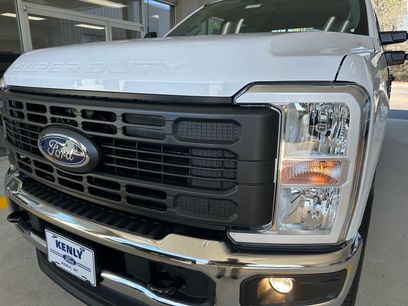 New 2026 Ford F250 XL w/ XL Chrome Package