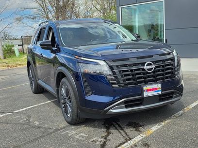 New 2026 Nissan Pathfinder SL