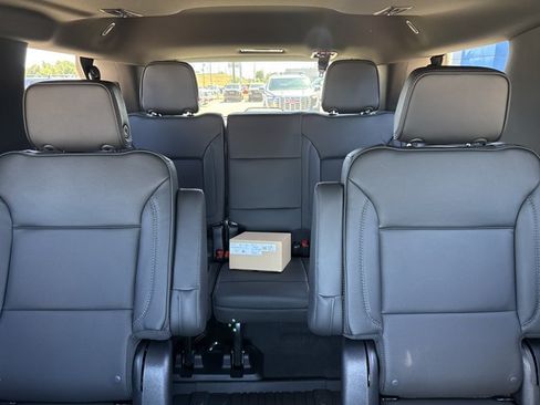 New 2026 GMC Yukon Denali w/ Denali Reserve Package AWD/4WD image 22