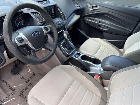 Used 2013 Ford Escape SE image 4