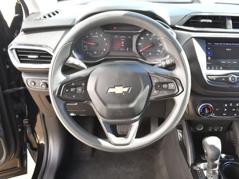 Used 2023 Chevrolet TrailBlazer LT image 13