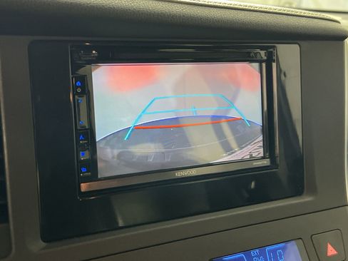 Used 2015 Toyota Sienna SE FWD image 28