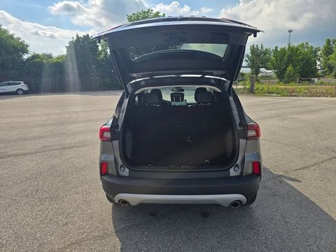 Used 2023 Ford Escape Platinum AWD/4WD image 13