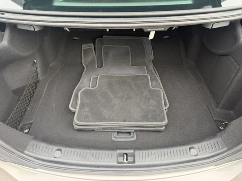 Used 2022 Mercedes-Benz E 350 4MATIC Sedan image 39