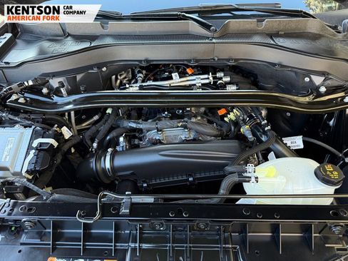 Used 2025 Ford Explorer Platinum w/ LUX Leather Package image 44