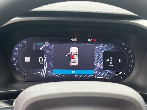 New 2026 Volvo XC40 B5 Plus w/ Protection Package Premier image 24