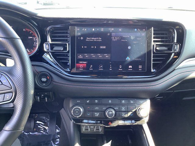 Used 2025 Dodge Durango GT AWD/4WD image 17