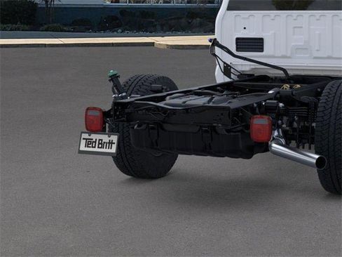 New 2026 Ford F350 XL w/ XL Chrome Package image 21