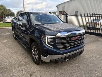 Used 2022 GMC Sierra 1500 SLT w/ SLT Premium Package