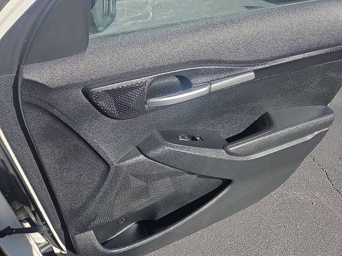 Used 2023 Kia Seltos LX image 17