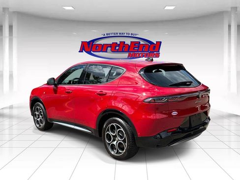 Used 2024 Alfa Romeo Tonale Ti w/ Active Assist Package AWD/4WD image 5