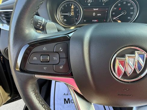Used 2023 Buick Enclave Essence w/ Experience Buick Package AWD/4WD image 29