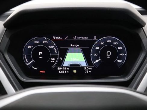 Used 2022 Audi Q4 e-tron Premium AWD/4WD image 21