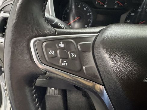 Used 2018 Chevrolet Equinox LT image 26