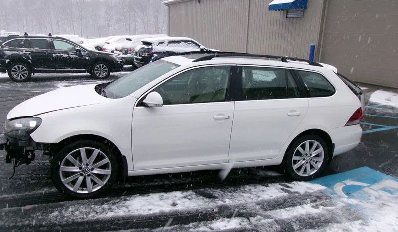 Used 2014 Volkswagen Jetta SportWagen FWD image 2