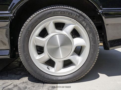 Used 1993 Ford Mustang Cobra RWD image 58