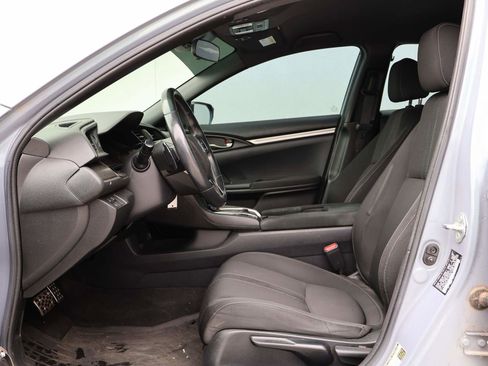 Used 2019 Honda Civic Sport image 7