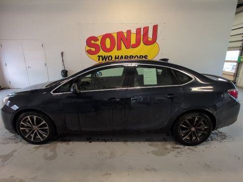 Used 2016 Buick Verano Sport Touring image 2