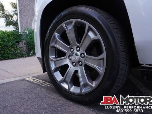 Used 2020 Cadillac Escalade ESV Platinum image 93