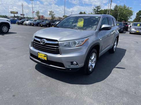 Used 2015 Toyota Highlander Limited AWD/4WD image 4