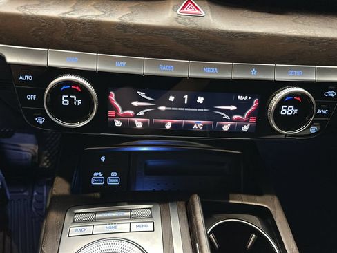 Used 2021 Genesis G80 3.5T w/ Prestige Package AWD/4WD image 31
