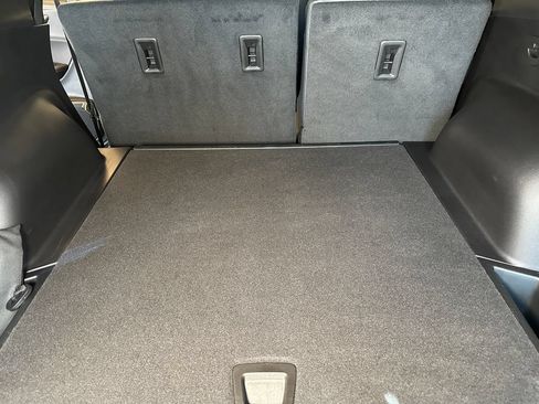 Used 2025 Chevrolet Blazer RS w/ Enhanced Convenience Package AWD/4WD image 22