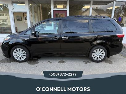 Used 2017 Toyota Sienna Limited Premium w/ Protection Package