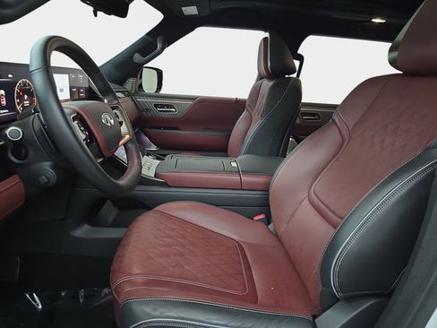 Used 2025 INFINITI QX80 Autograph AWD/4WD image 18