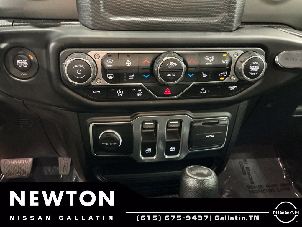 Used 2021 Jeep Wrangler Sport AWD/4WD image 9