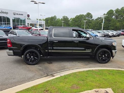 Used 2021 RAM 1500 Limited AWD/4WD image 13