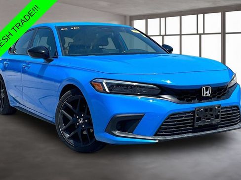 Certified 2024 Honda Civic Sport image 3