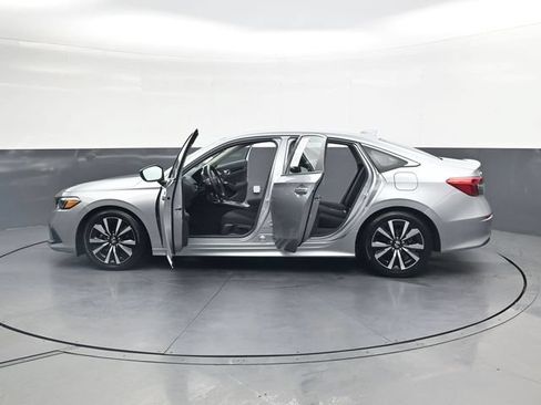 Used 2024 Honda Civic EX image 41