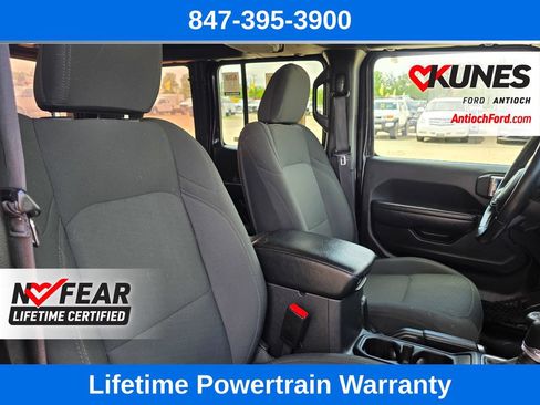 Used 2022 Jeep Wrangler Unlimited Sport AWD/4WD image 34