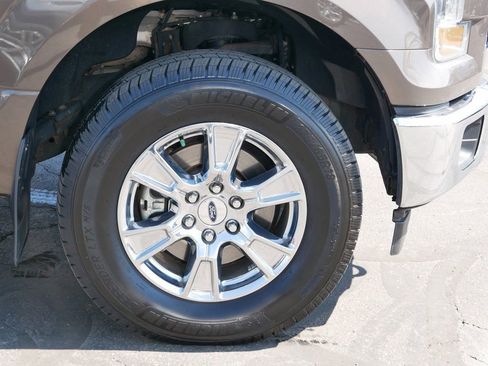 Used 2017 Ford F150 XLT w/ Equipment Group 302A Luxury image 6