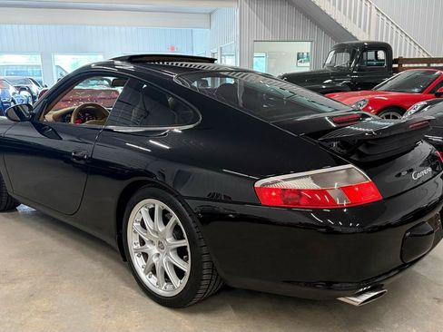 Used 2003 Porsche 911 GT3 RS image 12